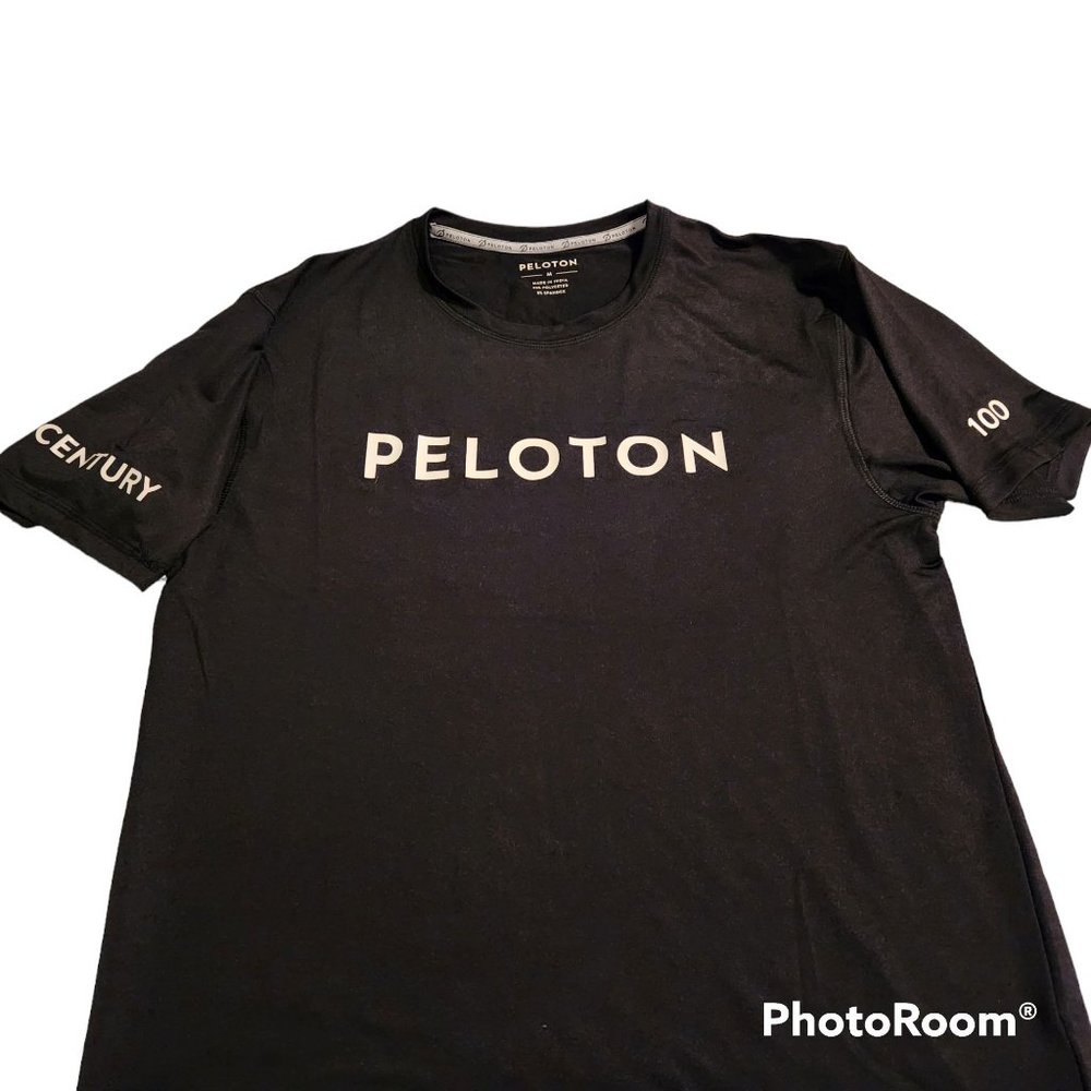 Peloton Size M Black T Shirt 95% Polyester 5% Spandex Moisture Wick Century 100